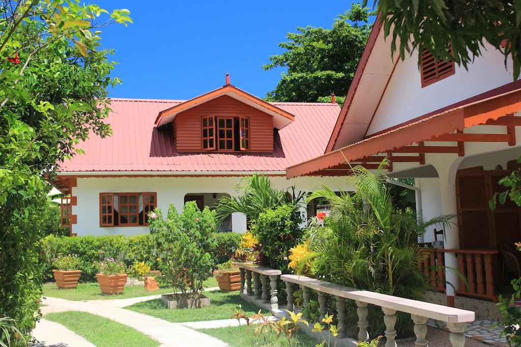 Veronic Self-Catering Guest House La Digue Exterior foto